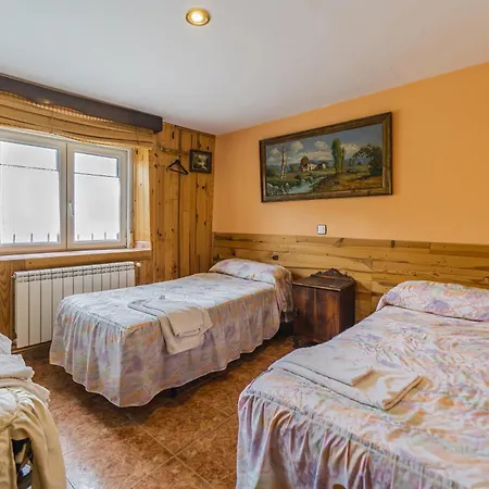 El Rincon De La Morena Holiday home Montemayor de Pililla